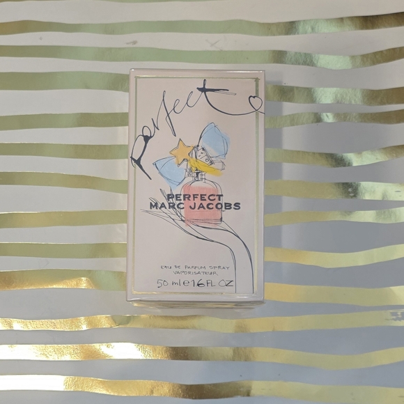 Marc Jacobs "Perfect" Eau de Parfum - Picture 2 of 5